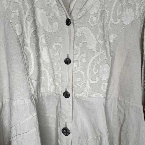 Parsley & Sage Boho Beige Lacy Flared Tunic Top - Picture 4 of 13